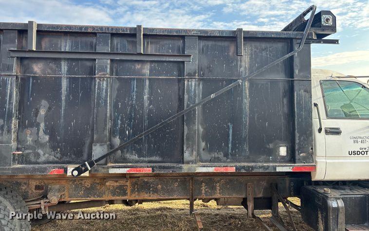 image for item FG1600 2001 Chevrolet C6500 dump truck