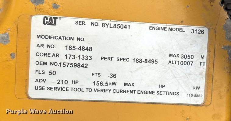 image for item FG1600 2001 Chevrolet C6500 dump truck