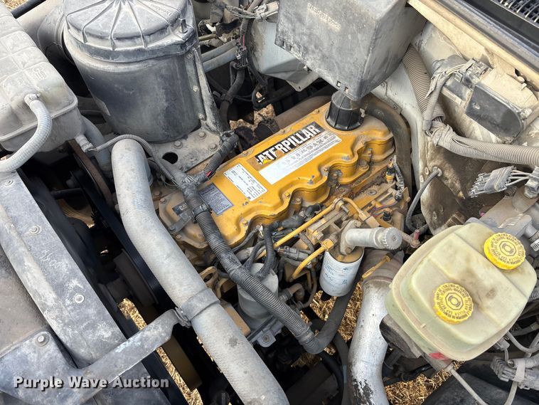 image for item FG1600 2001 Chevrolet C6500 dump truck