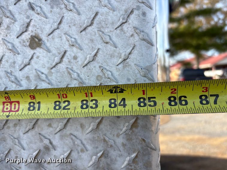 image for item FI0090 1999 Western Star 4900 semi truck