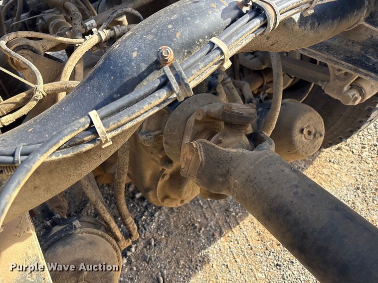 image for item FI0090 1999 Western Star 4900 semi truck