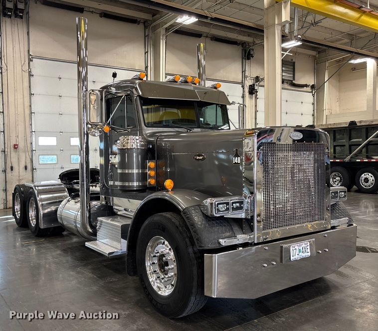 CAMIóN 2000 PETERBILT