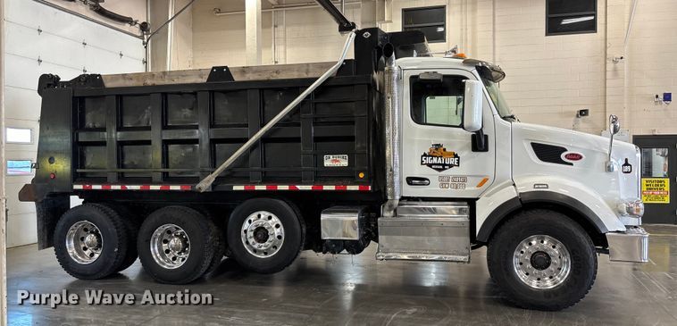 image for item FI1514 2015 Peterbilt 567 dump truck