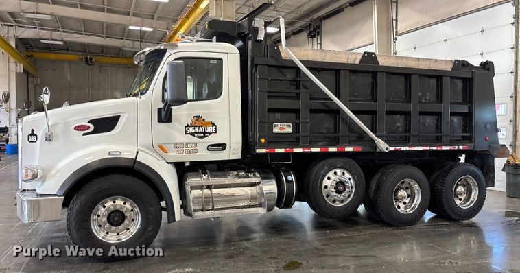 image for item FI1514 2015 Peterbilt 567 dump truck