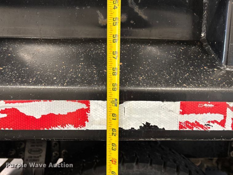 image for item FI1514 2015 Peterbilt 567 dump truck