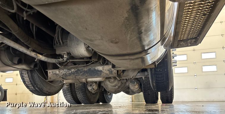 image for item FI1514 2015 Peterbilt 567 dump truck