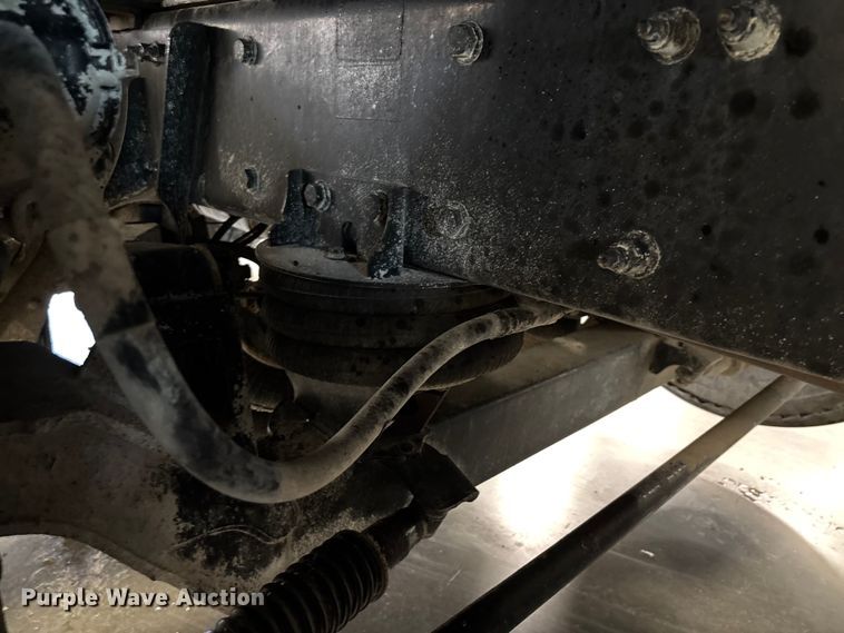 image for item FI1514 2015 Peterbilt 567 dump truck