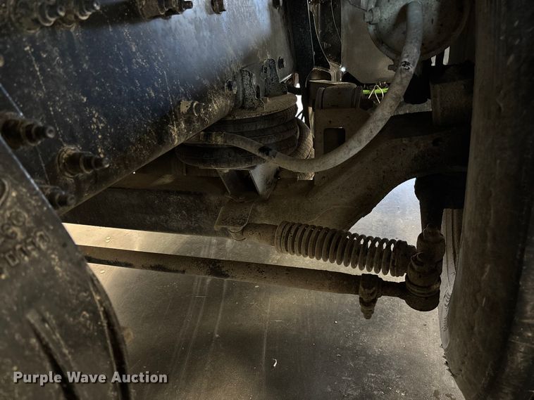 image for item FI1514 2015 Peterbilt 567 dump truck