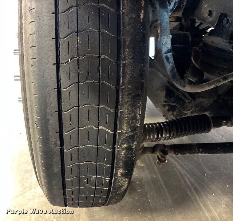 image for item FI1514 2015 Peterbilt 567 dump truck