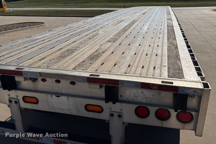 image for item FI1517 2014 Wilson AF-1080SS flatbed trailer