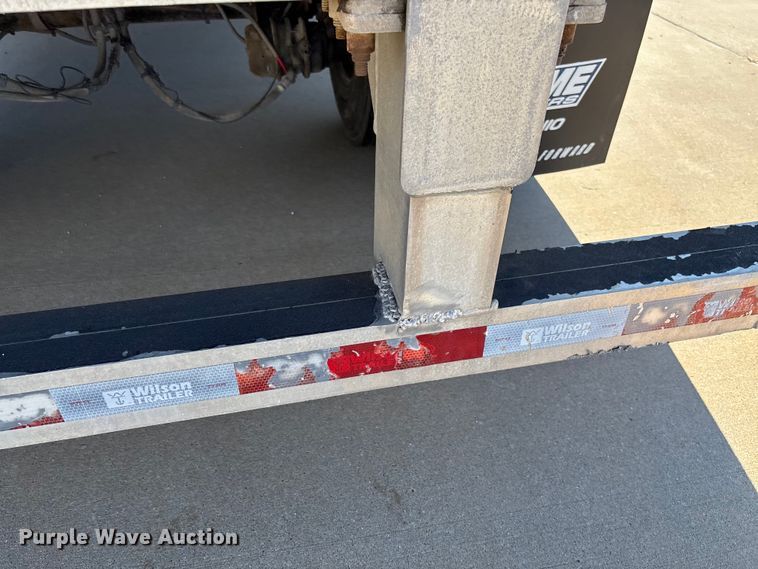 image for item FI1517 2014 Wilson AF-1080SS flatbed trailer