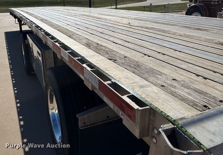 image for item FI1517 2014 Wilson AF-1080SS flatbed trailer