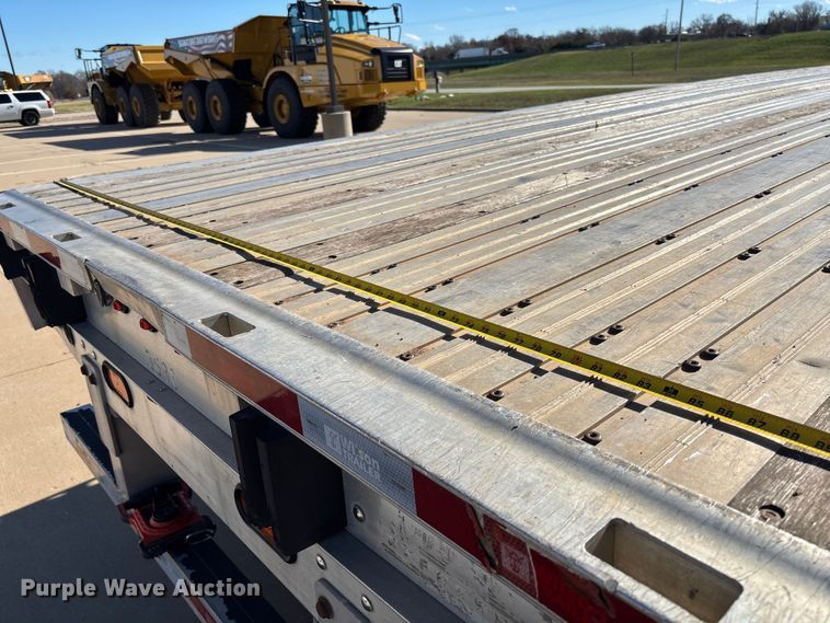 image for item FI1517 2014 Wilson AF-1080SS flatbed trailer