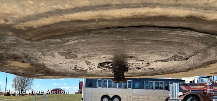 image for item FI1517 2014 Wilson AF-1080SS flatbed trailer