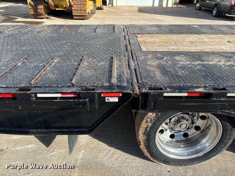 image for item FI1520 2014 Trail-Eze TE80HT drop deck hydraulic tail equipment trailer