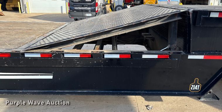 image for item FI1520 2014 Trail-Eze TE80HT drop deck hydraulic tail equipment trailer