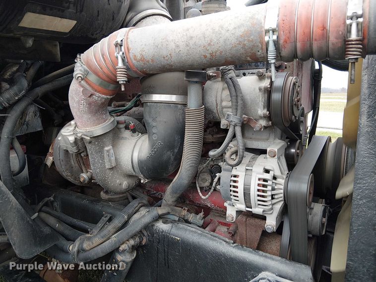 image for item FK0692 2007 Peterbilt 387 semi truck