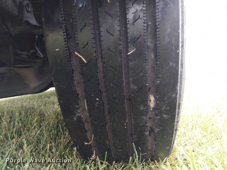 image for item FK0692 2007 Peterbilt 387 semi truck