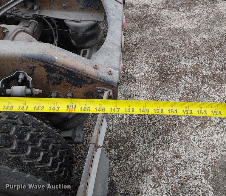 image for item FK0693 2006 Volvo VN semi truck