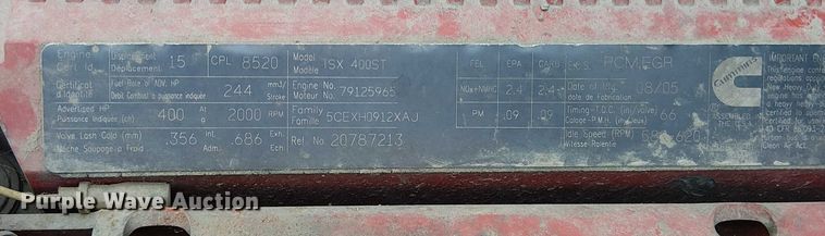 image for item FK0693 2006 Volvo VN semi truck