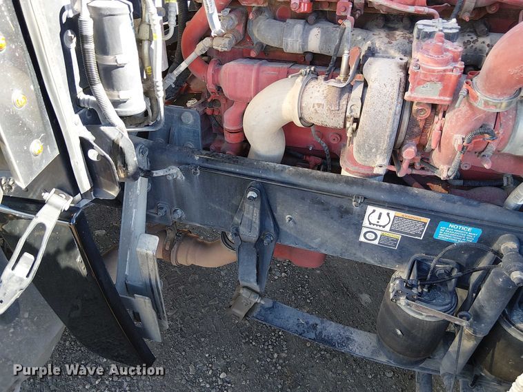 image for item FK0695 2022 Peterbilt 389  semi truck