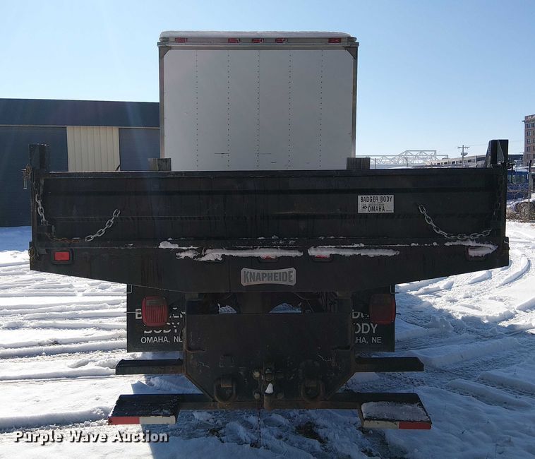 image for item FK0725 2020 Freightliner Business Class M2 Ext. Cab box / flatbed truck