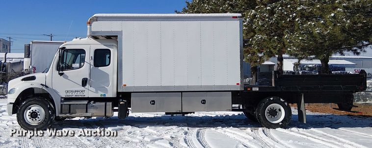 image for item FK0725 2020 Freightliner Business Class M2 Ext. Cab box / flatbed truck