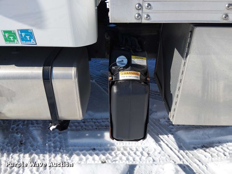 image for item FK0725 2020 Freightliner Business Class M2 Ext. Cab box / flatbed truck