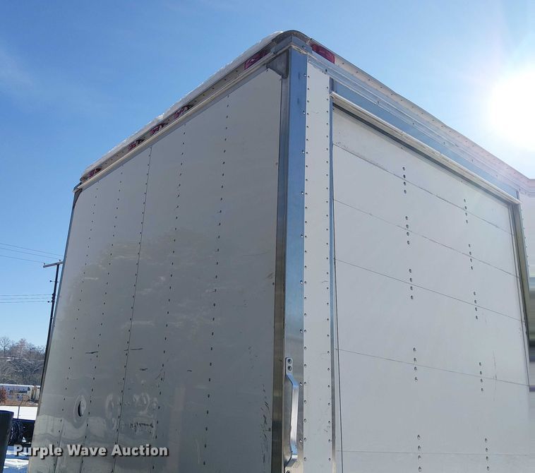 image for item FK0725 2020 Freightliner Business Class M2 Ext. Cab box / flatbed truck