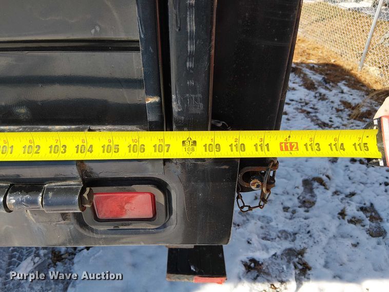 image for item FK0725 2020 Freightliner Business Class M2 Ext. Cab box / flatbed truck