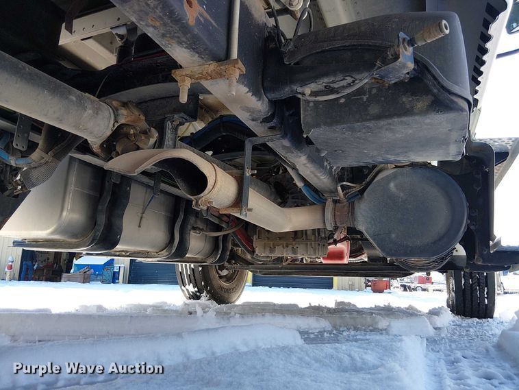 image for item FK0725 2020 Freightliner Business Class M2 Ext. Cab box / flatbed truck