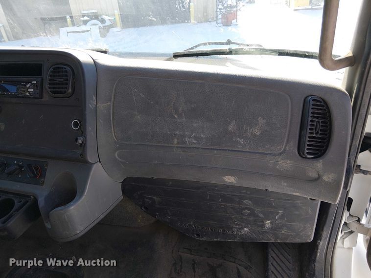 image for item FK0725 2020 Freightliner Business Class M2 Ext. Cab box / flatbed truck