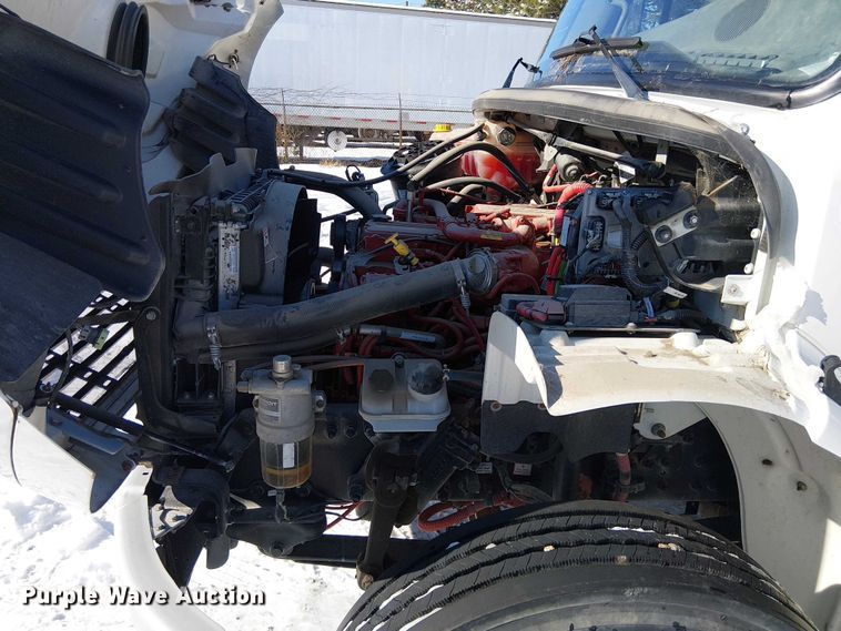 image for item FK0725 2020 Freightliner Business Class M2 Ext. Cab box / flatbed truck