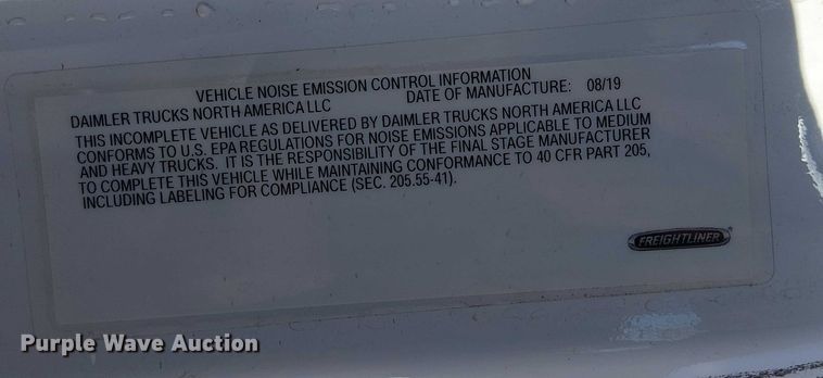 image for item FK0725 2020 Freightliner Business Class M2 Ext. Cab box / flatbed truck