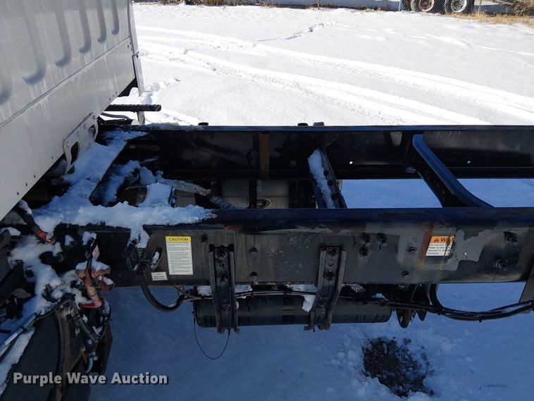 image for item FK0726 2012 Freightliner Business Class M2 truck cab and chassis