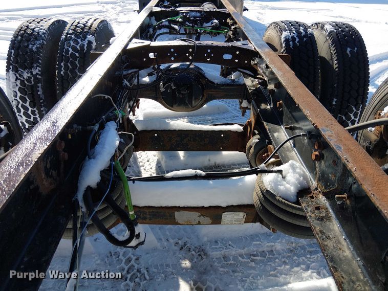 image for item FK0726 2012 Freightliner Business Class M2 truck cab and chassis