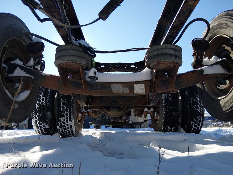 image for item FK0726 2012 Freightliner Business Class M2 truck cab and chassis