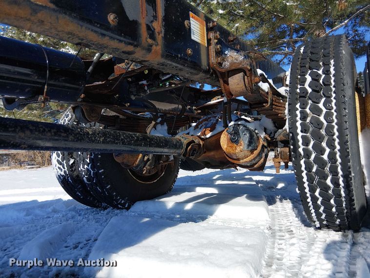 image for item FK0726 2012 Freightliner Business Class M2 truck cab and chassis