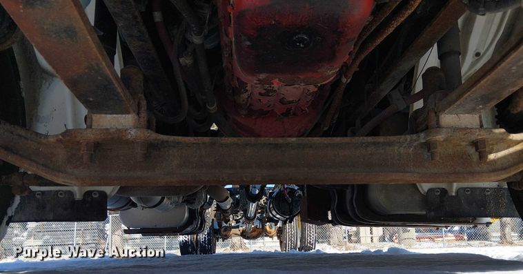 image for item FK0726 2012 Freightliner Business Class M2 truck cab and chassis