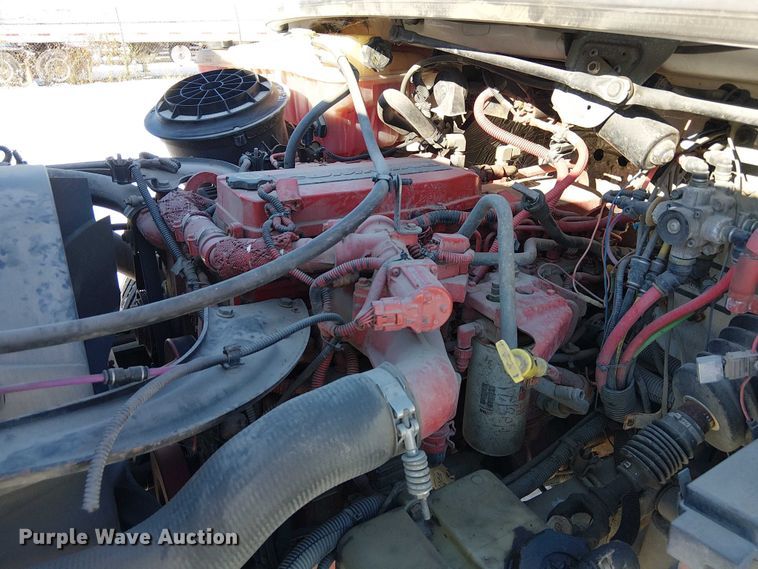 image for item FK0726 2012 Freightliner Business Class M2 truck cab and chassis