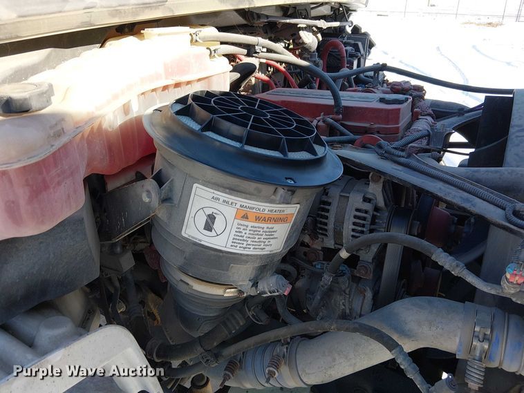 image for item FK0726 2012 Freightliner Business Class M2 truck cab and chassis