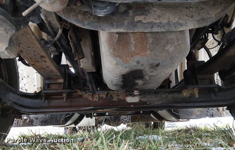 image for item FK0745 2012 International  8600 semi truck