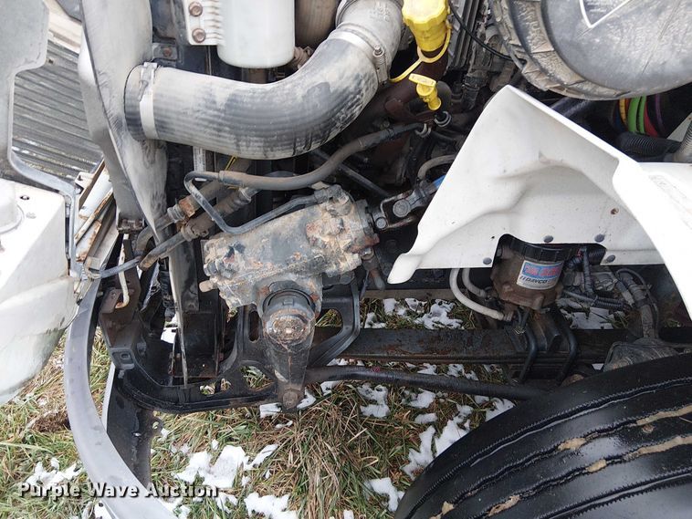 image for item FK0745 2012 International  8600 semi truck