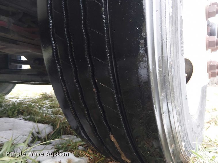 image for item FK0745 2012 International  8600 semi truck