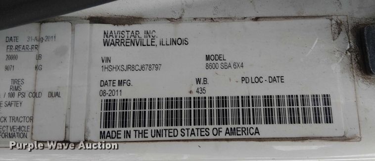 image for item FK0745 2012 International  8600 semi truck