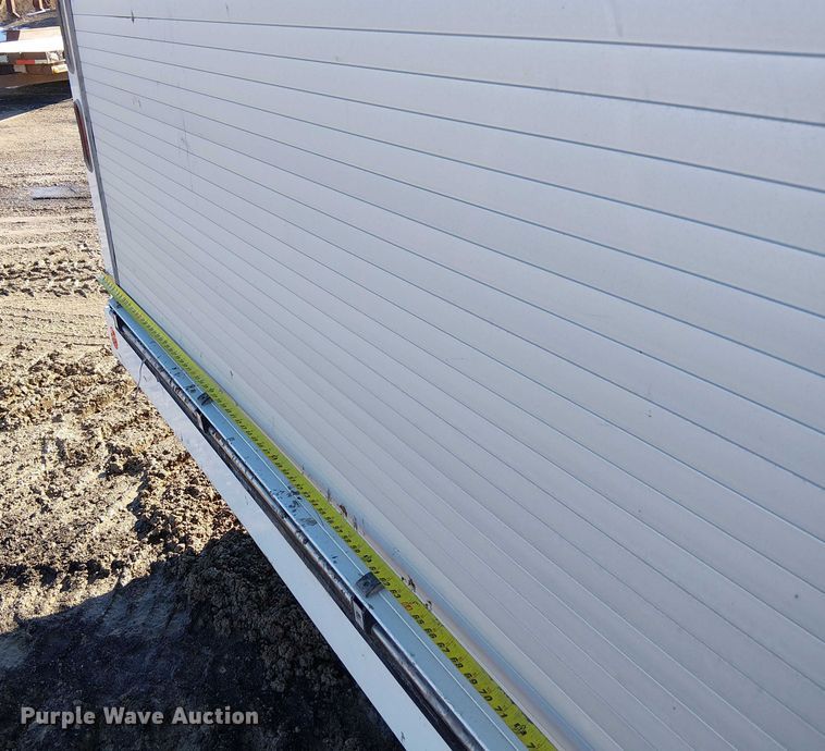 image for item FK0762 2018 KENWORTH T440 fuel / lube truck