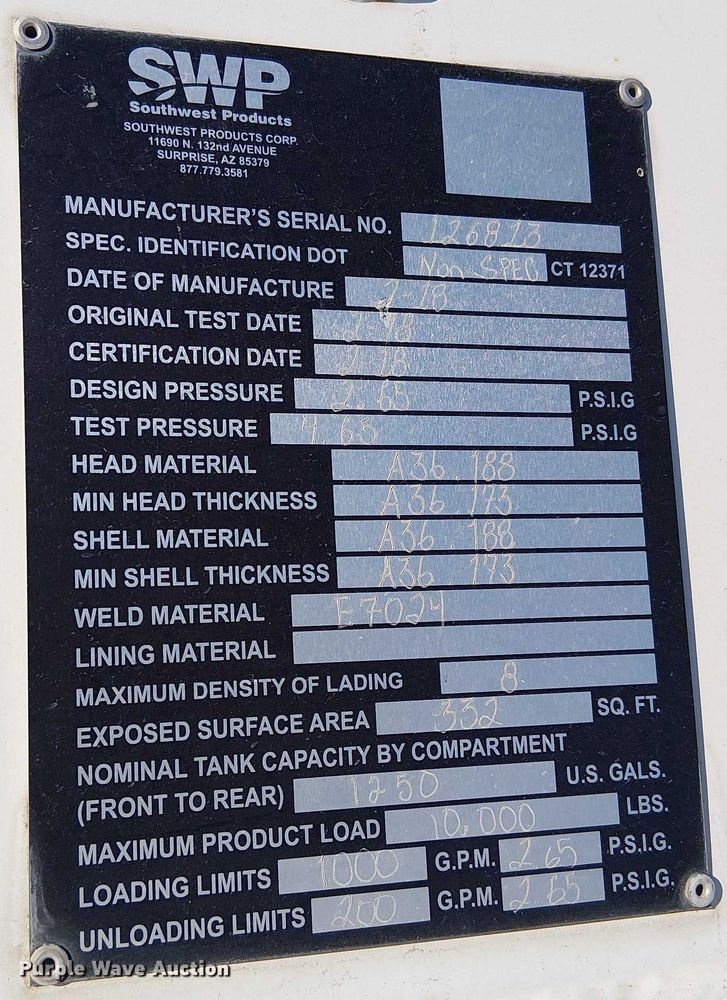 image for item FK0762 2018 KENWORTH T440 fuel / lube truck