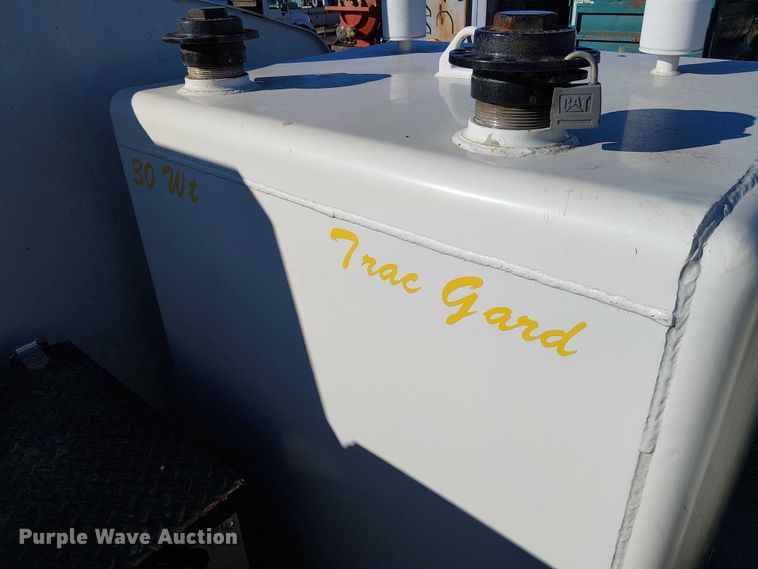 image for item FK0762 2018 KENWORTH T440 fuel / lube truck