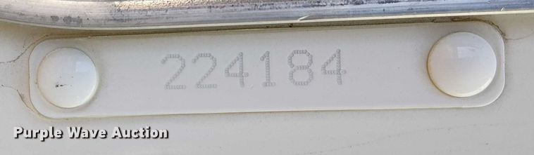 image for item FK0762 2018 KENWORTH T440 fuel / lube truck