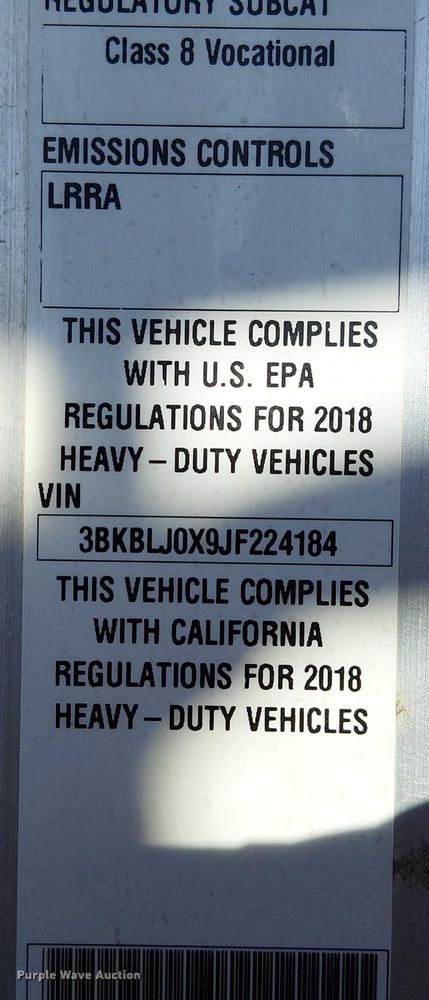 image for item FK0762 2018 KENWORTH T440 fuel / lube truck